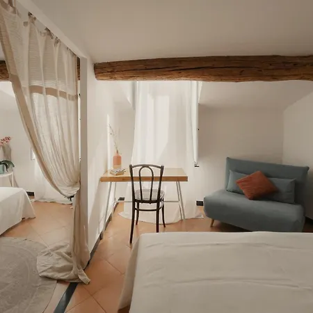 Casa Rame Hotel Genoa Room photo